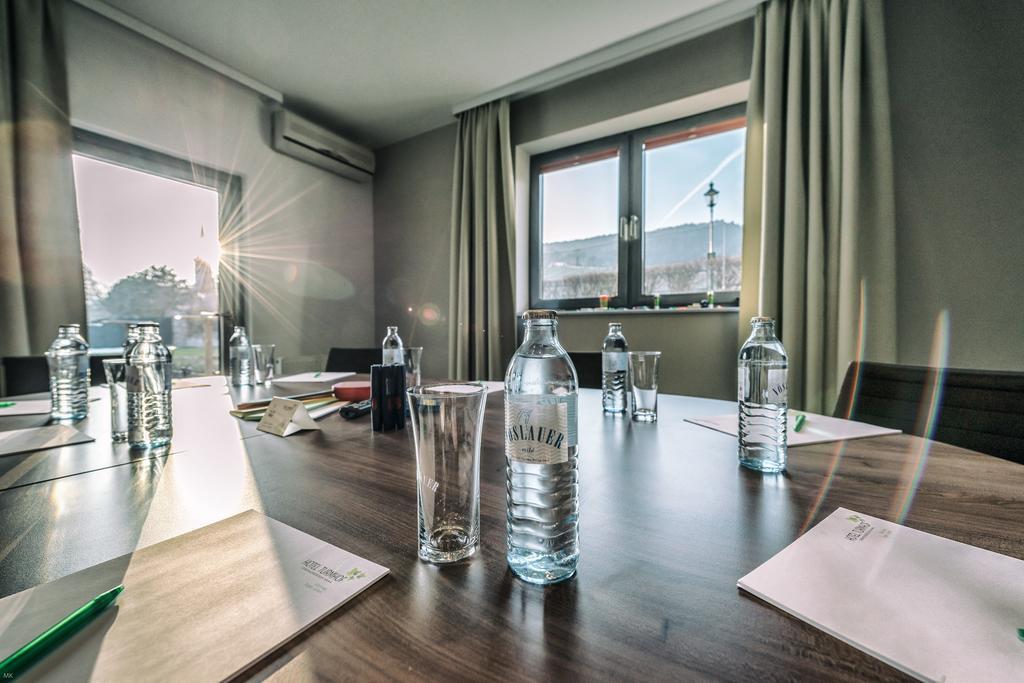 Hotel Turmhof Gumpoldskirchen Buitenkant foto