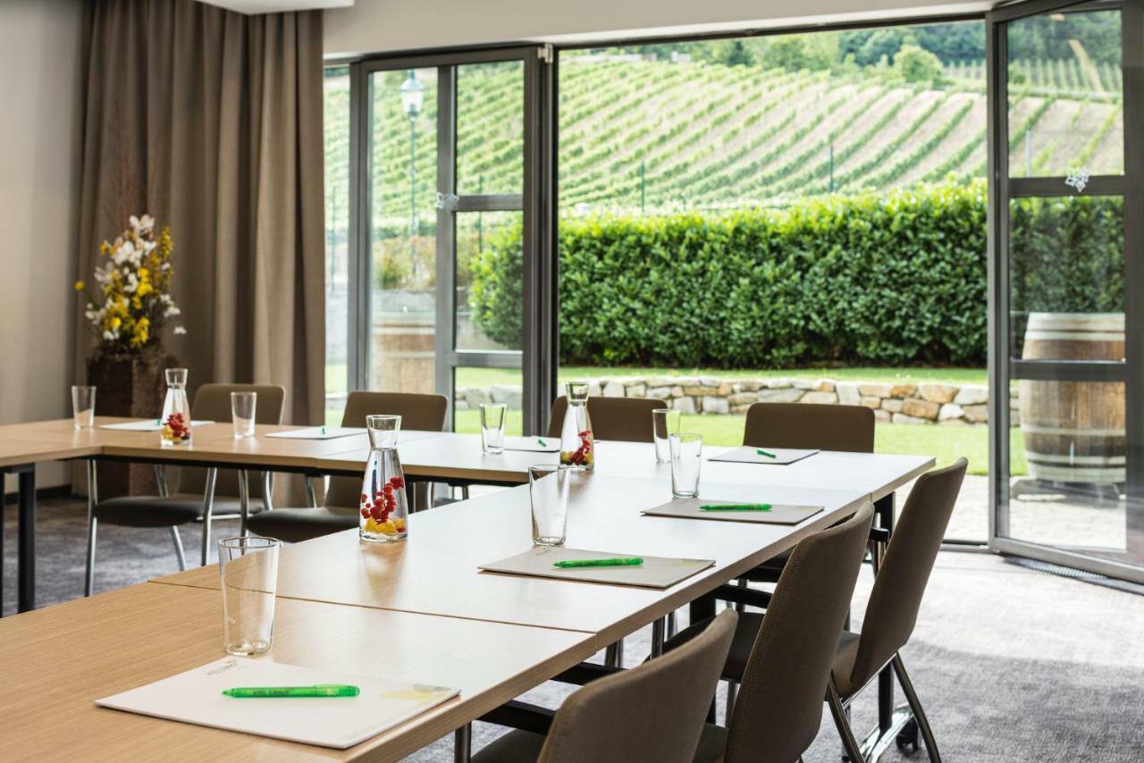 Hotel Turmhof Gumpoldskirchen Buitenkant foto